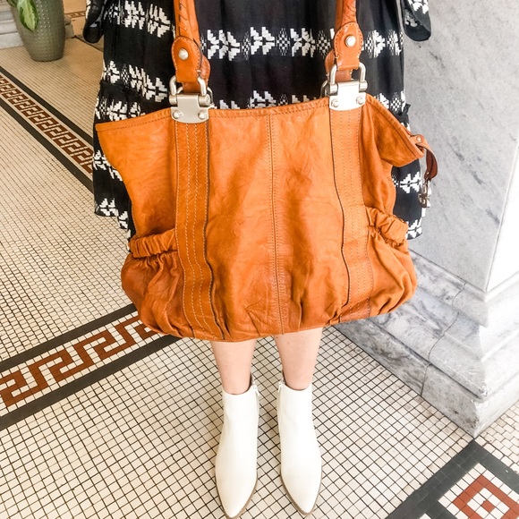 B Makowski all leather purse 👜 - Picture 1 of 10